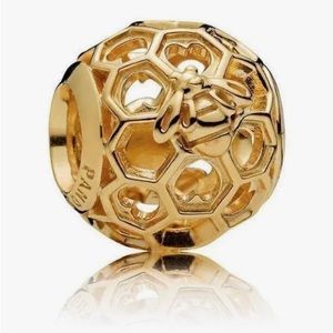 Pandora Shine 18K Gold-plated Heart Honeycomb & Bee Charm over Sterling Silver